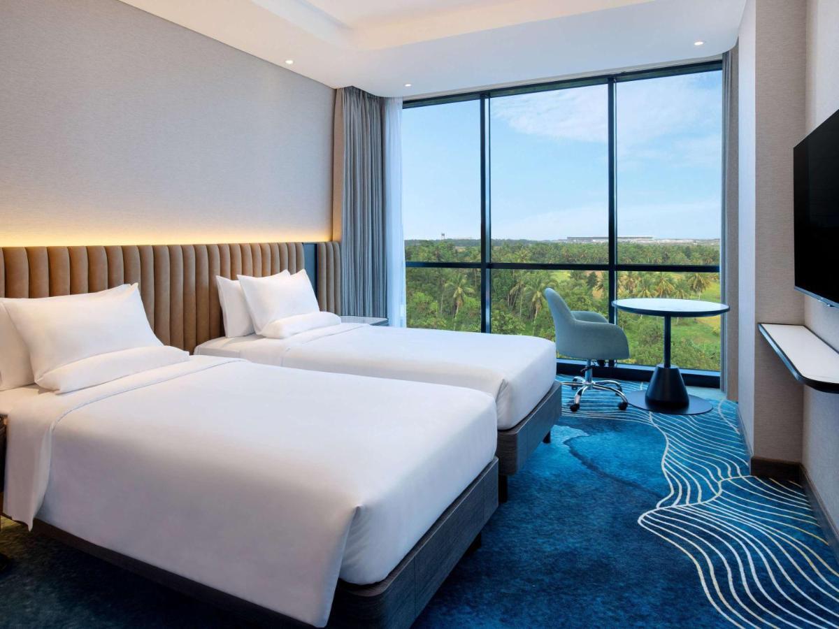 Novotel Yogyakarta International Airport Kulon Progo Temon Esterno foto
