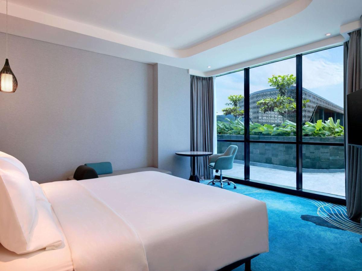 Novotel Yogyakarta International Airport Kulon Progo Temon Esterno foto